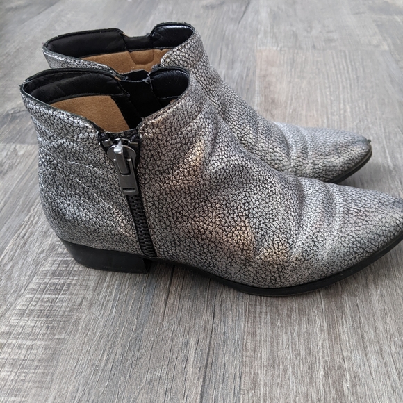 Naturalize Booties - Picture 5 of 7